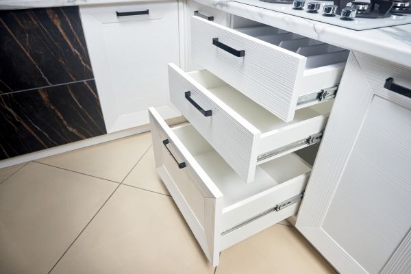 Kitchen Drawer Replacement in Floresville