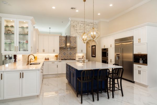 Kitchen Island Construction in Floresville