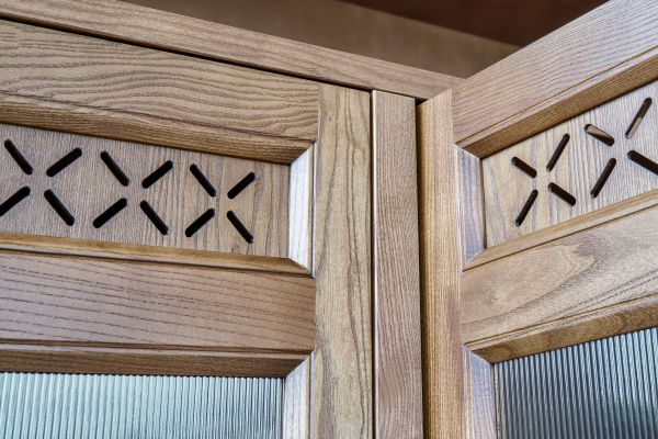 Cabinet Veneer Repair in Floresville