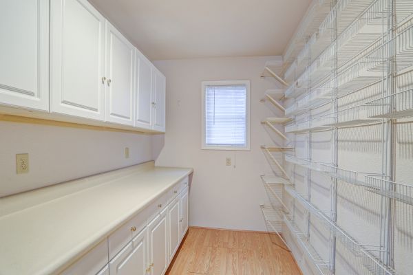Pantry Repair in Floresville