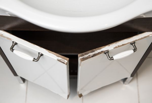 Cabinet Water Damage Repair in Floresville